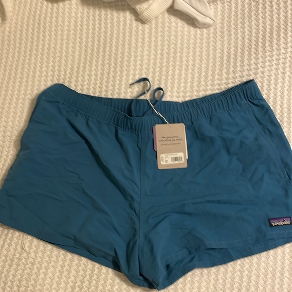 NWT Patagonia Barely Baggies - Picture 2 of 3